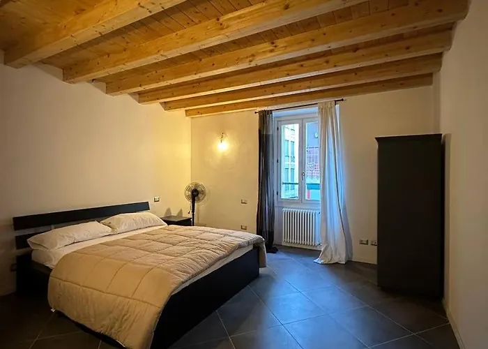 Aryan House Apartment